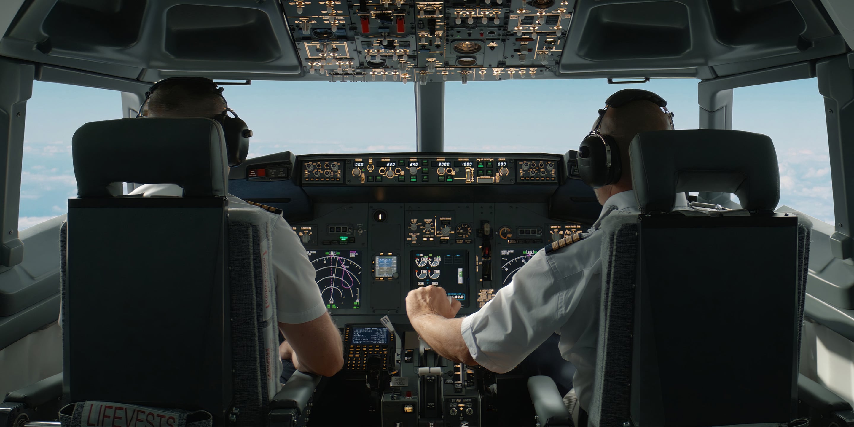 Honeywell Helps Airlines Prepare for New 25-Hour Cockpit Voice Recorder Mandate