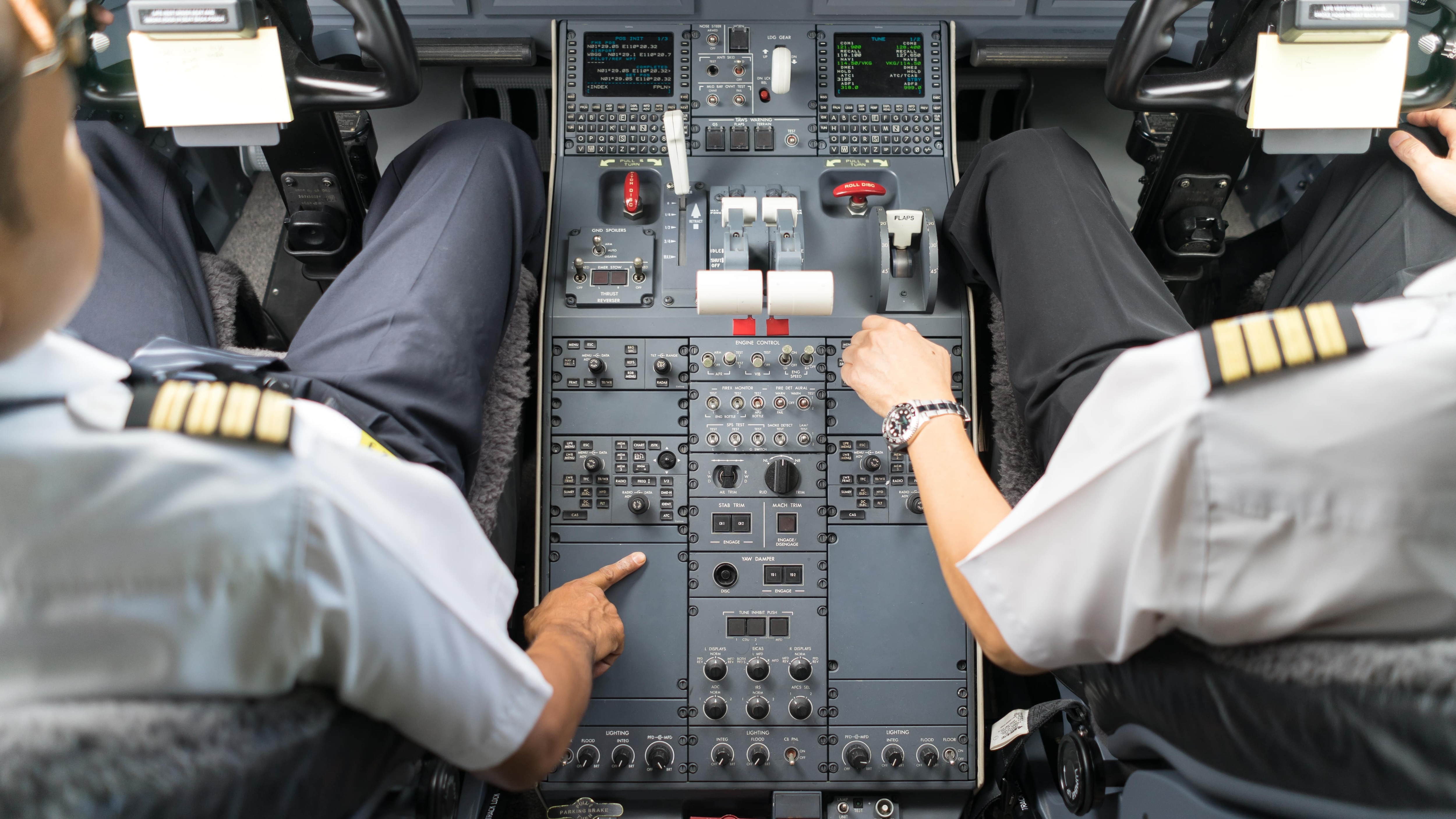 Meet Our State-Of-The-Art Cockpit: Primus Elite